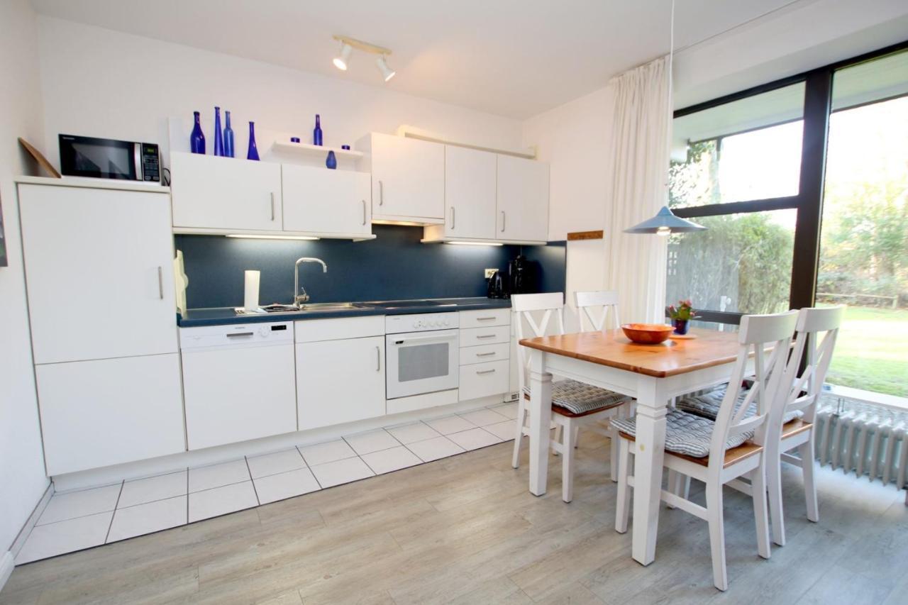 Waldstrasse 19A, Whg 22, Feriendomizil Am Suedstra Apartman Wyk auf Föhr Kültér fotó